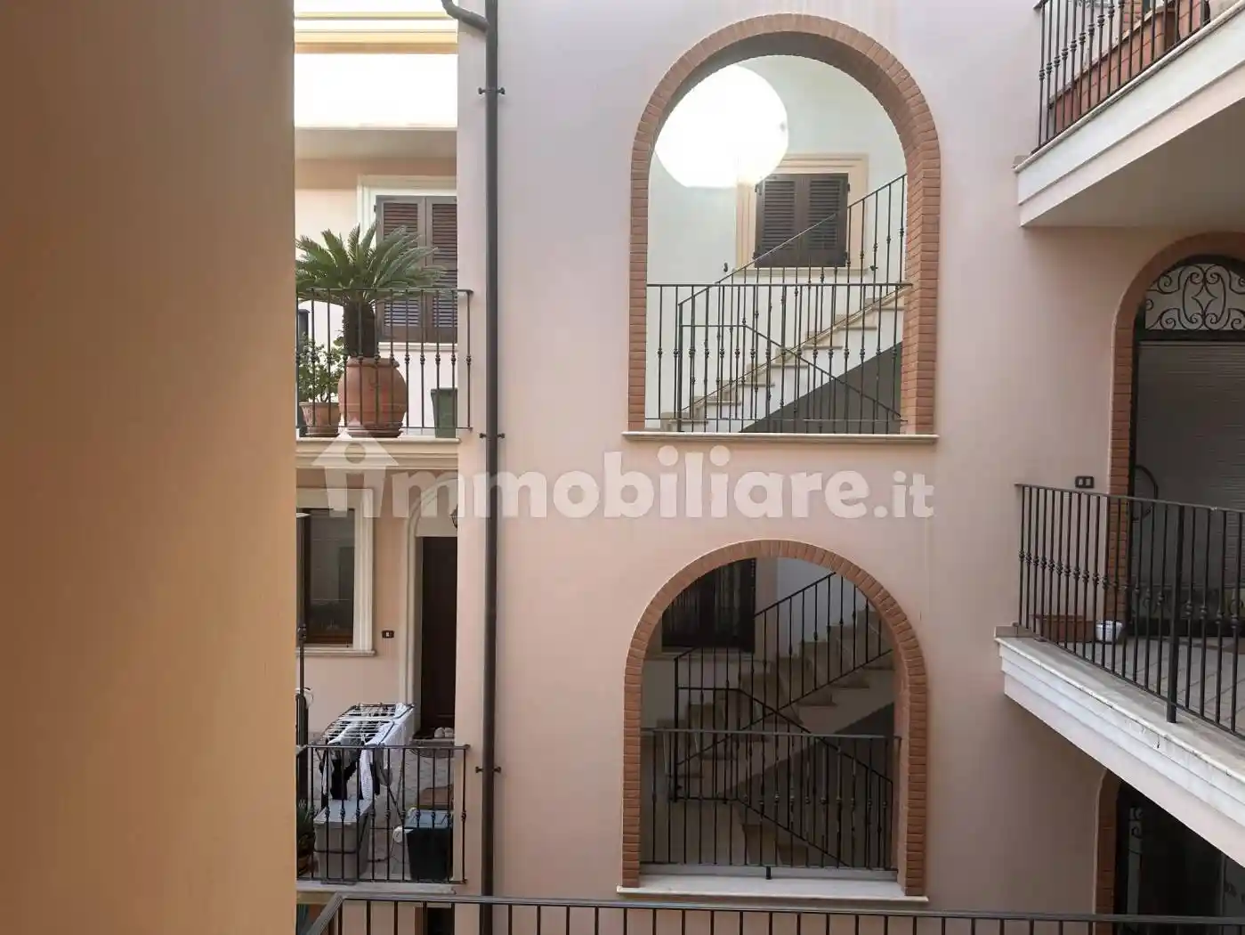 Appartamento via Alessandro Volta, Centro, Nereto - foto 2