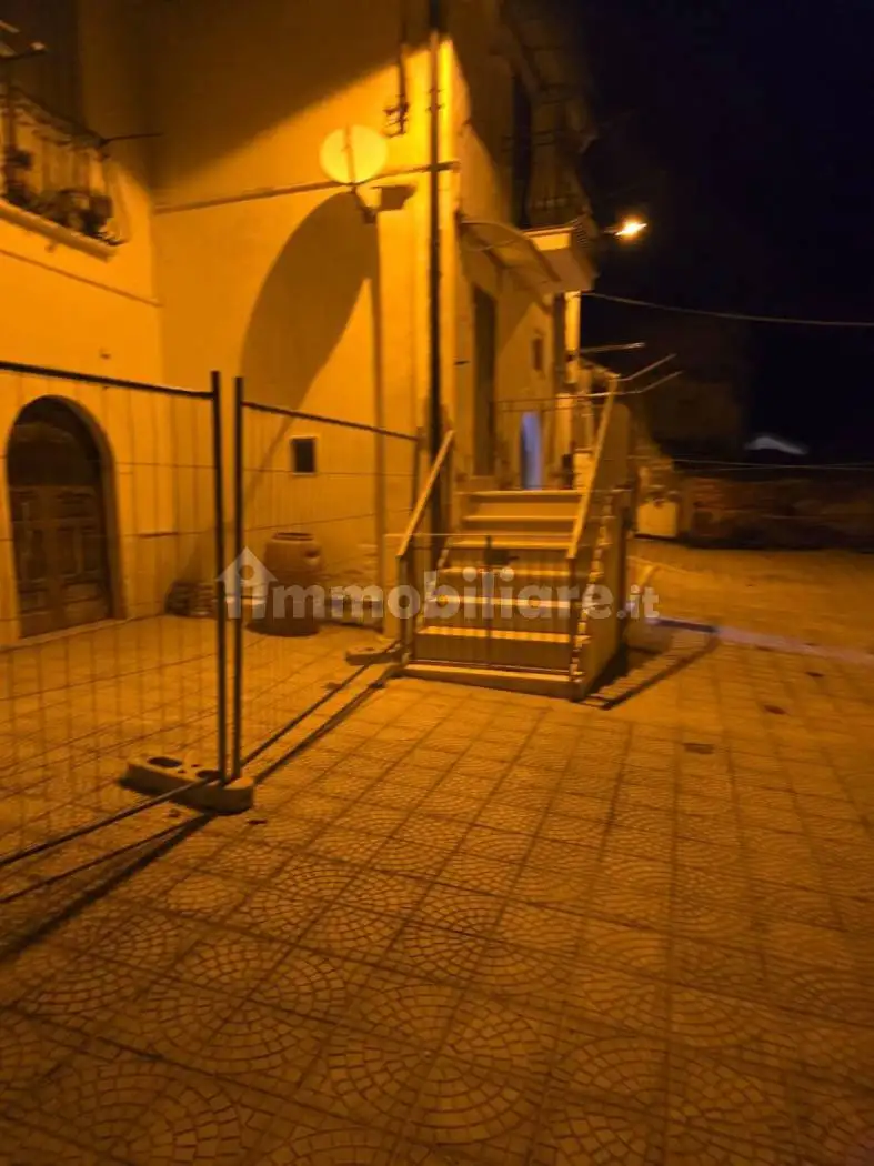 Monolocale buono stato, piano rialzato, Candela - foto 3