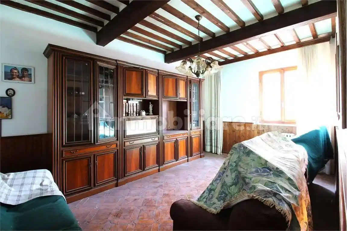 Casa indipendente in vendita a Buti