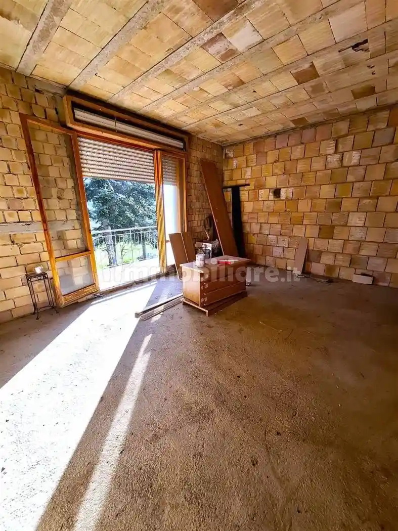 Appartamento in vendita a Urbino