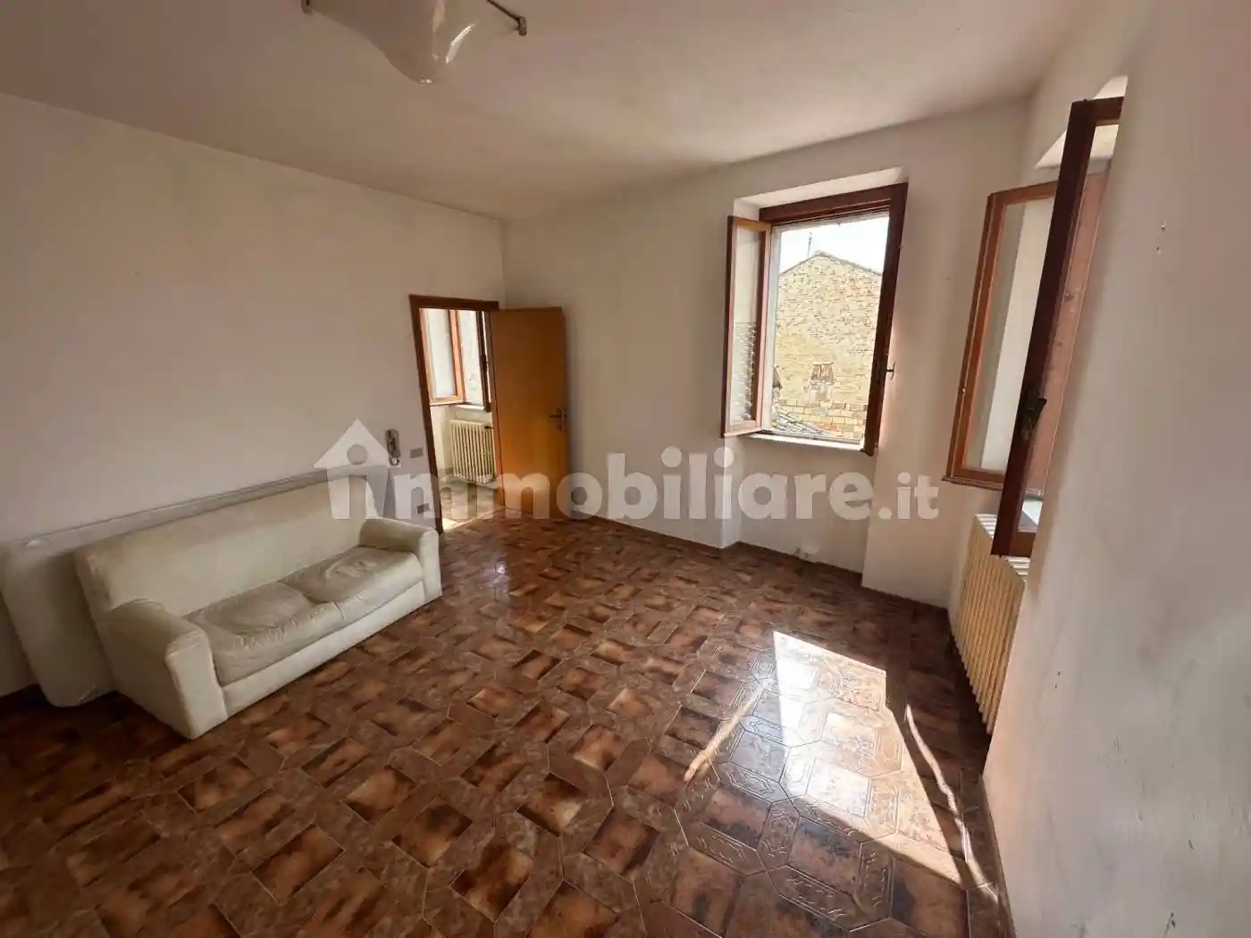 Casa indipendente in vendita a Monsampolo del Tronto