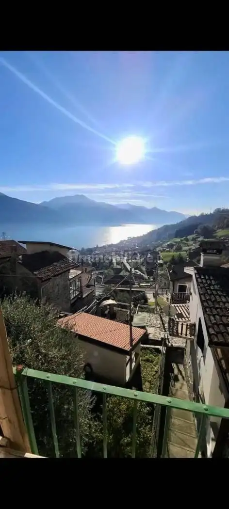 Casa indipendente in vendita a Musso