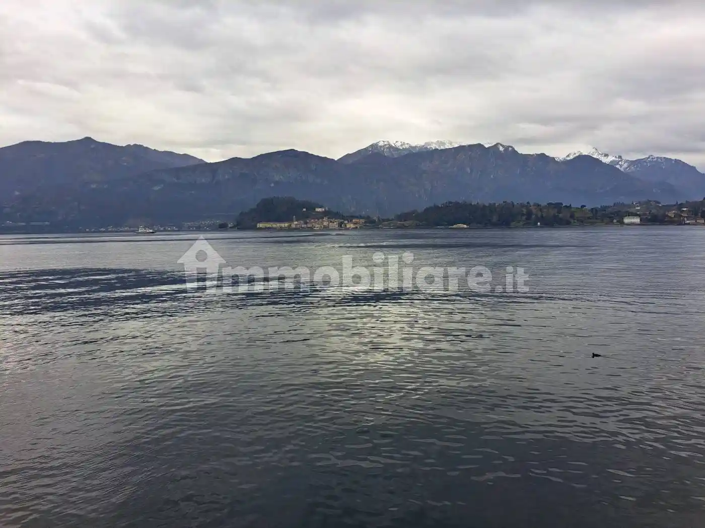 Appartamento in vendita a Griante