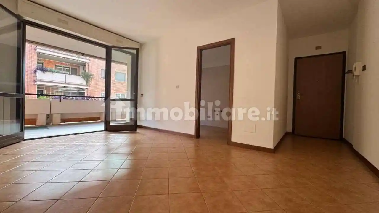 Trilocale via Luigi Olivares 69, Casal Palocco, Roma - foto 3