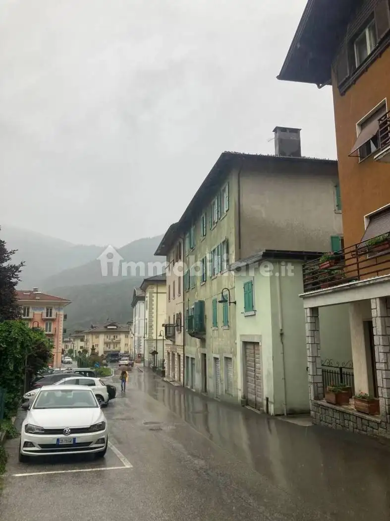 Appartamento in vendita a Tione di Trento