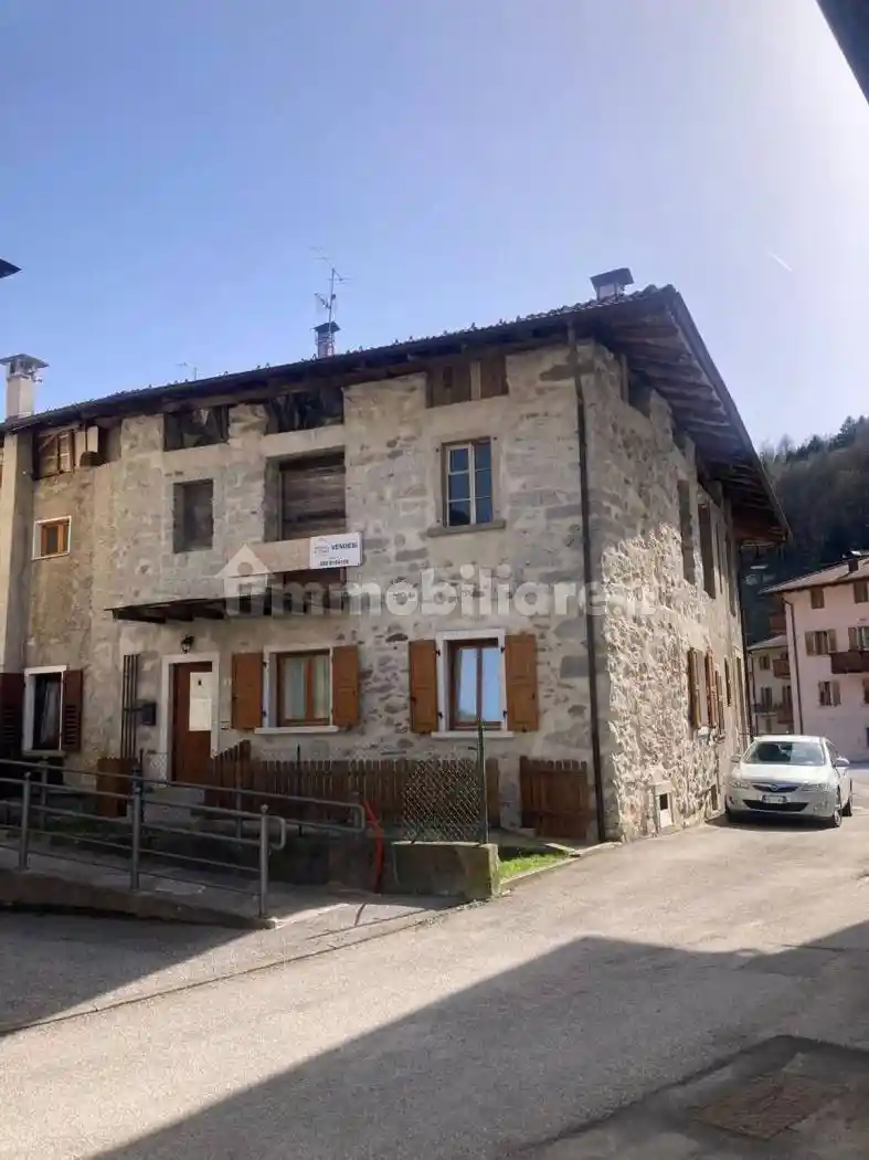 Villa unifamiliare via Di Conci, 2, Iavré, Porte di Rendena - foto 2