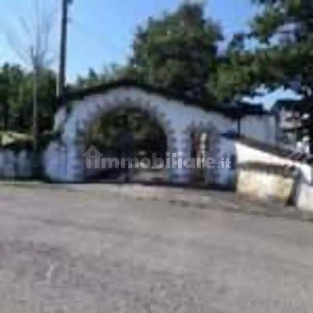 Rustico - Casale in vendita a Polinago