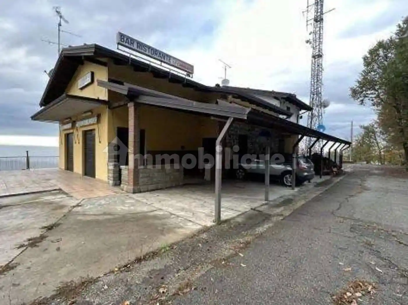 Villa in vendita a Serramazzoni