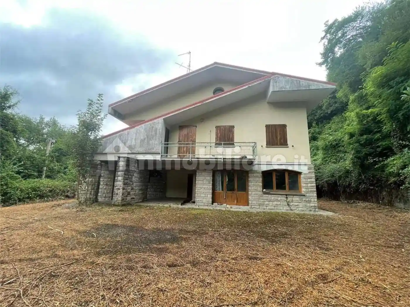 Villa in vendita a Serramazzoni