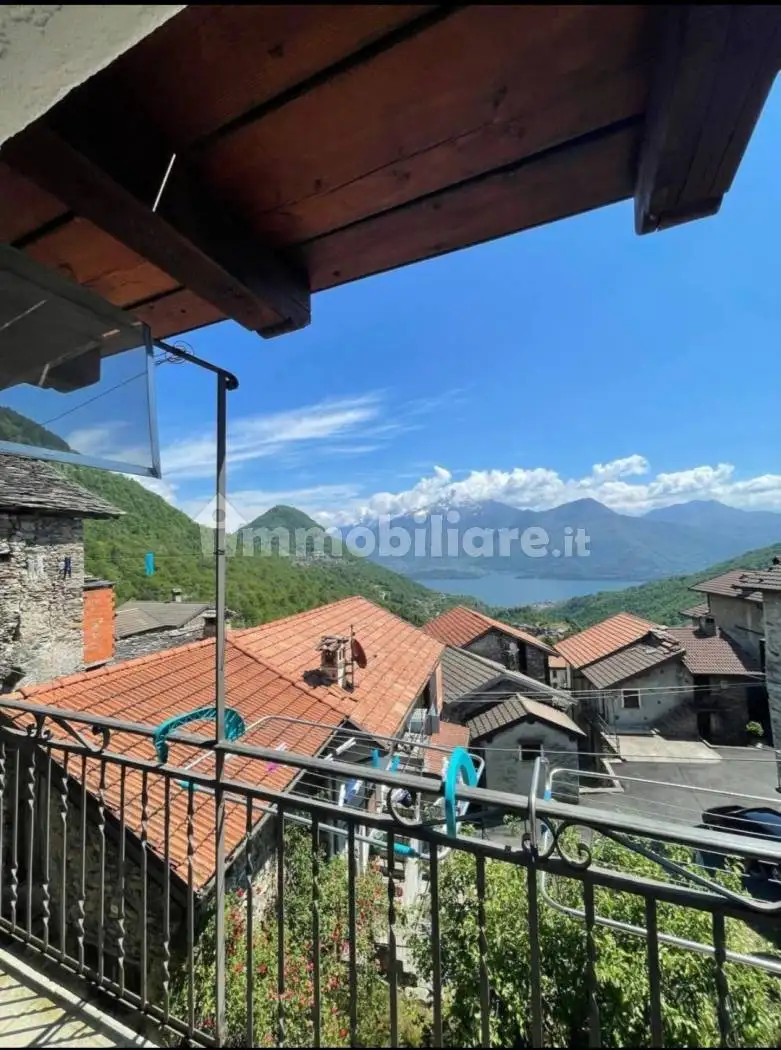 Appartamento in vendita a Dosso del Liro