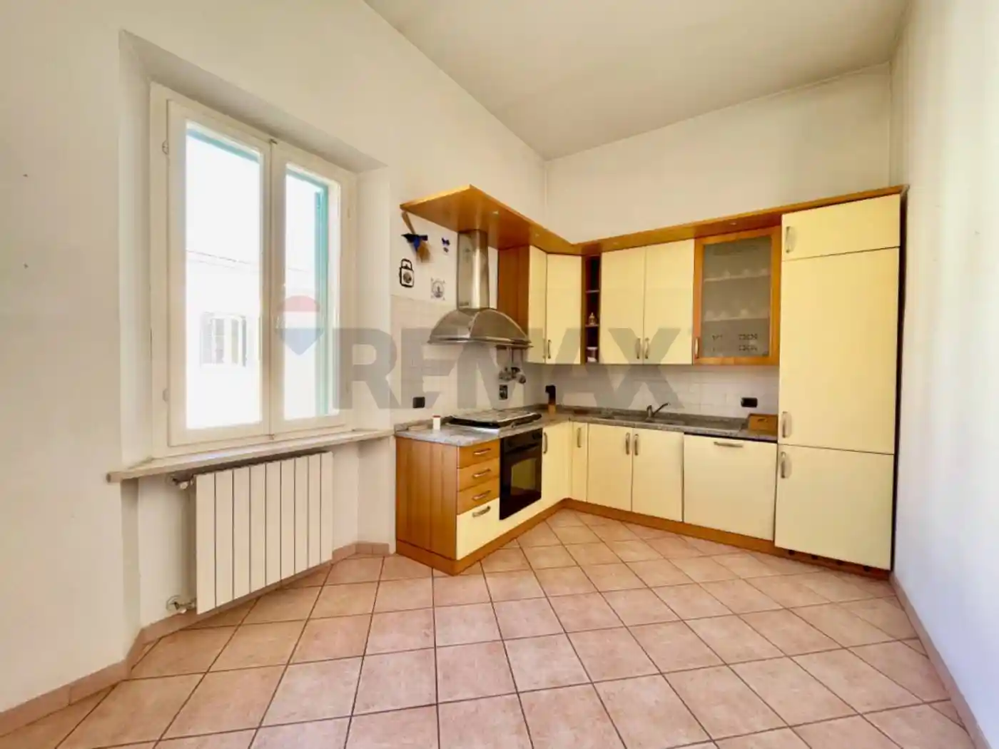 Appartamento in vendita a Cecina