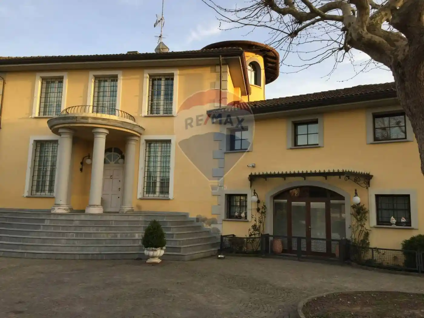 Villa in vendita a Voghera