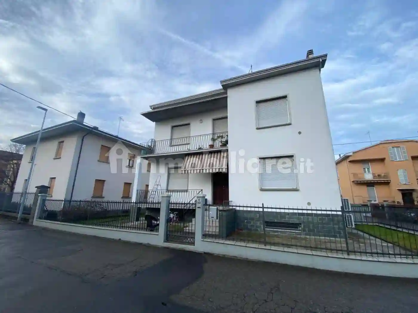 Palazzo - Edificio - foto 2