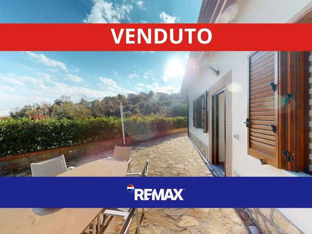 Appartamento in vendita a Pollica