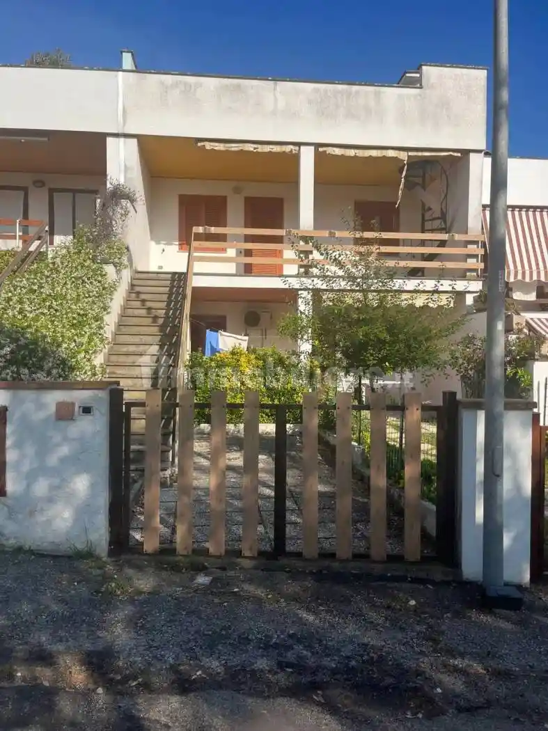 Villa in vendita a Montalto di Castro