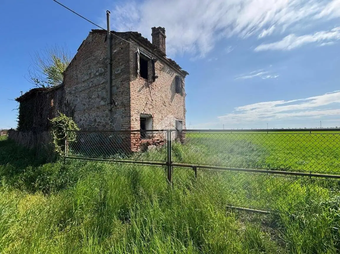 Rustico - Casale in vendita a Granze