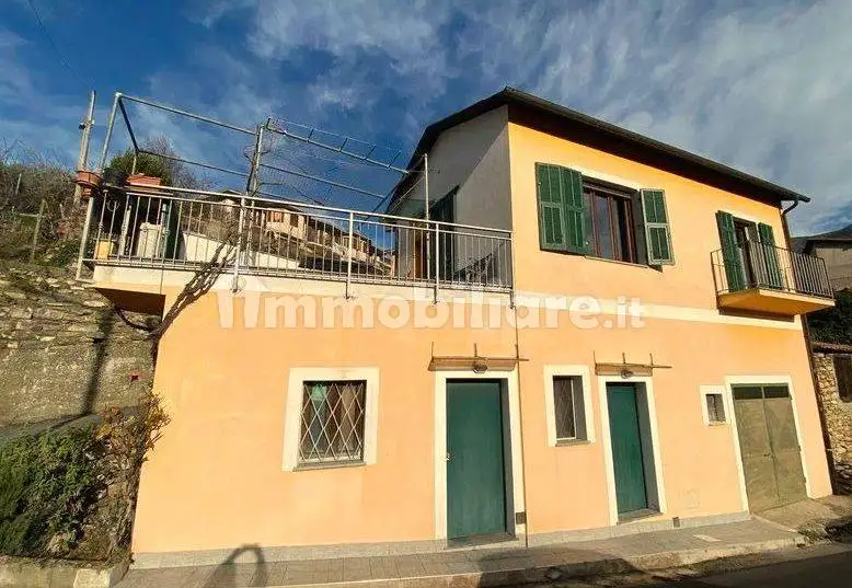 Appartamento in vendita a Borgomaro