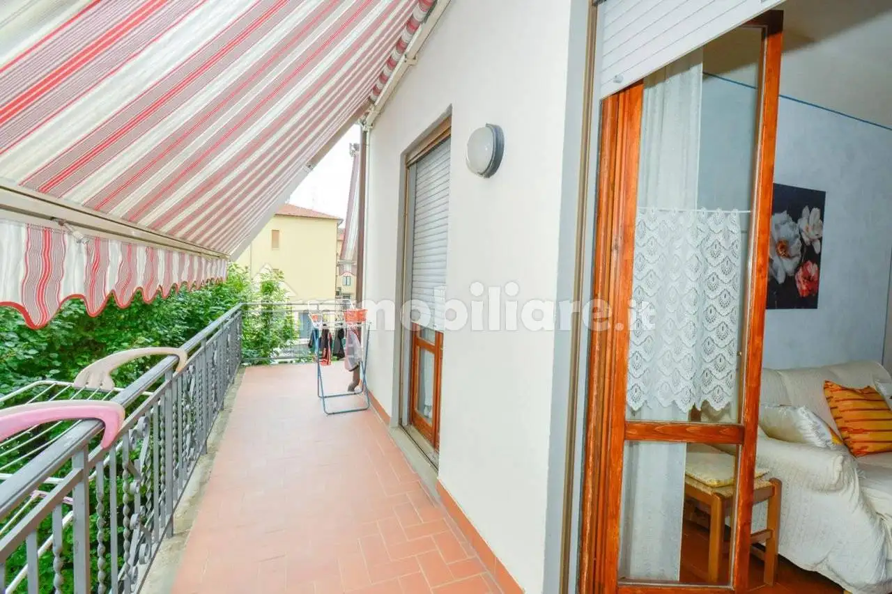 Casa indipendente in vendita a Arezzo