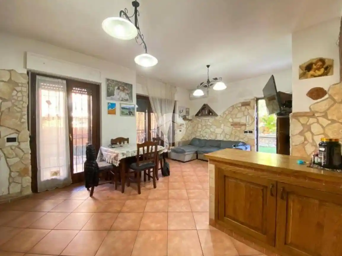 Appartamento in vendita a Marcellina