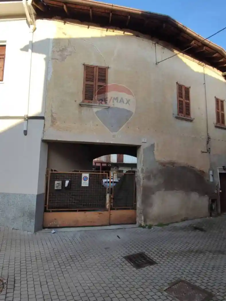 Rustico - Casale in vendita a Samarate