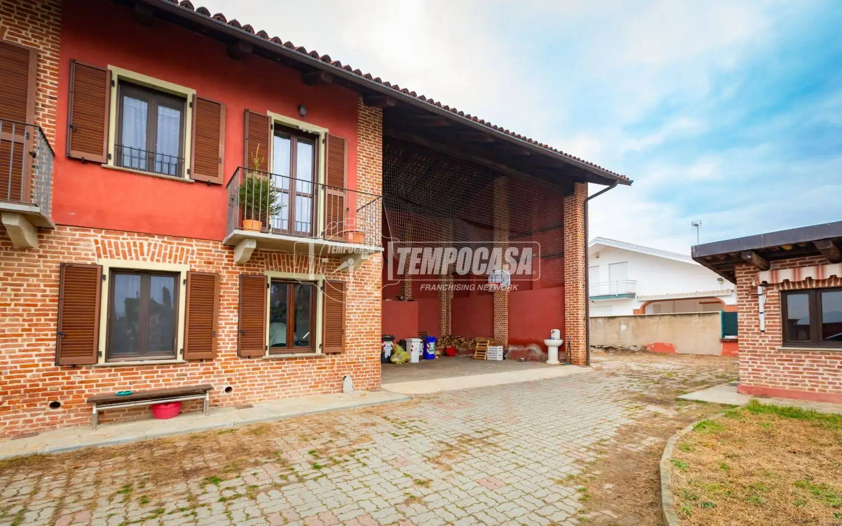 Casa indipendente in vendita a Marentino