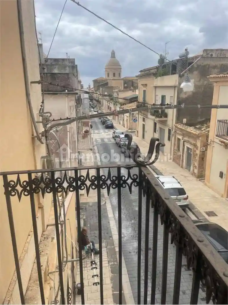Appartamento in vendita a Noto