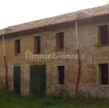 Villa unifamiliare via Bertolda, Contrapò - Villanova, Ferrara - foto 2