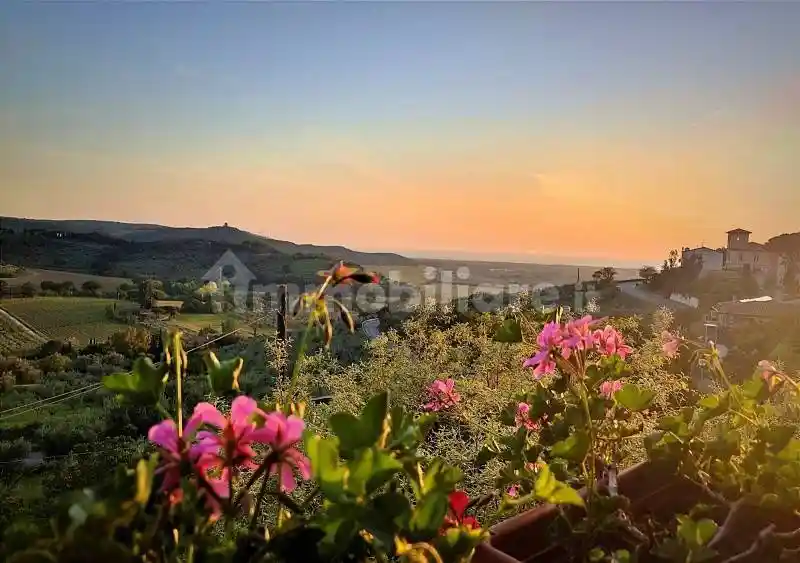 Appartamento in vendita a Castagneto Carducci