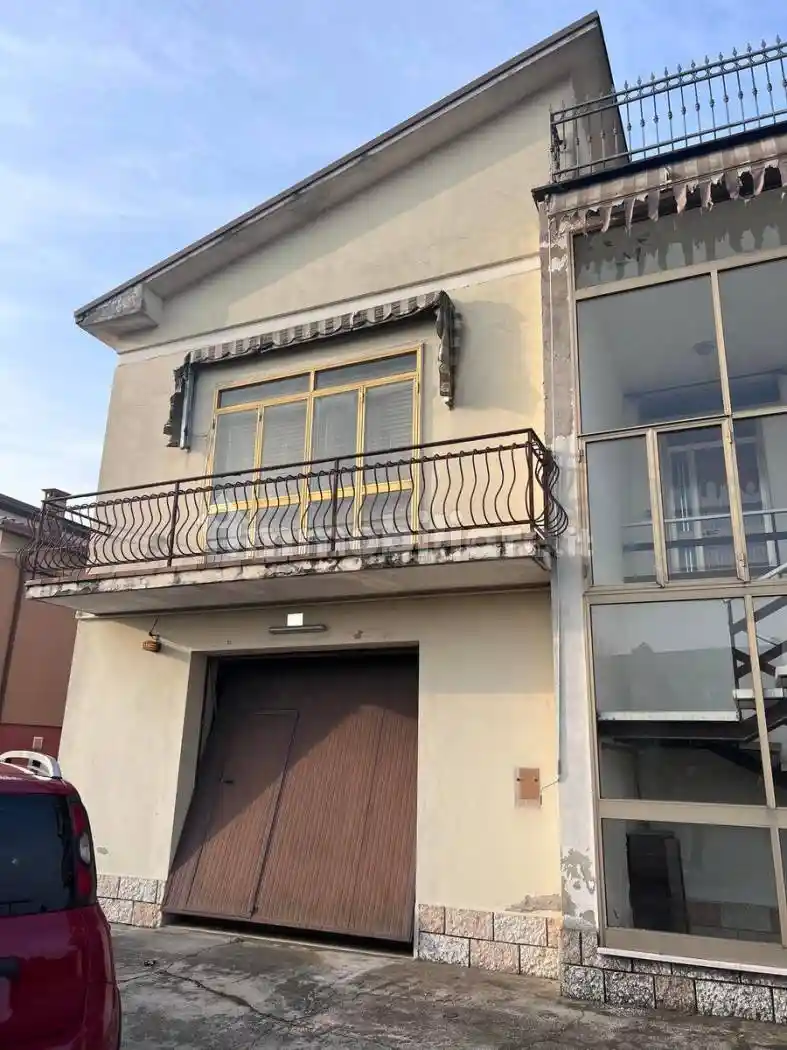 Casa indipendente in vendita a Legnago