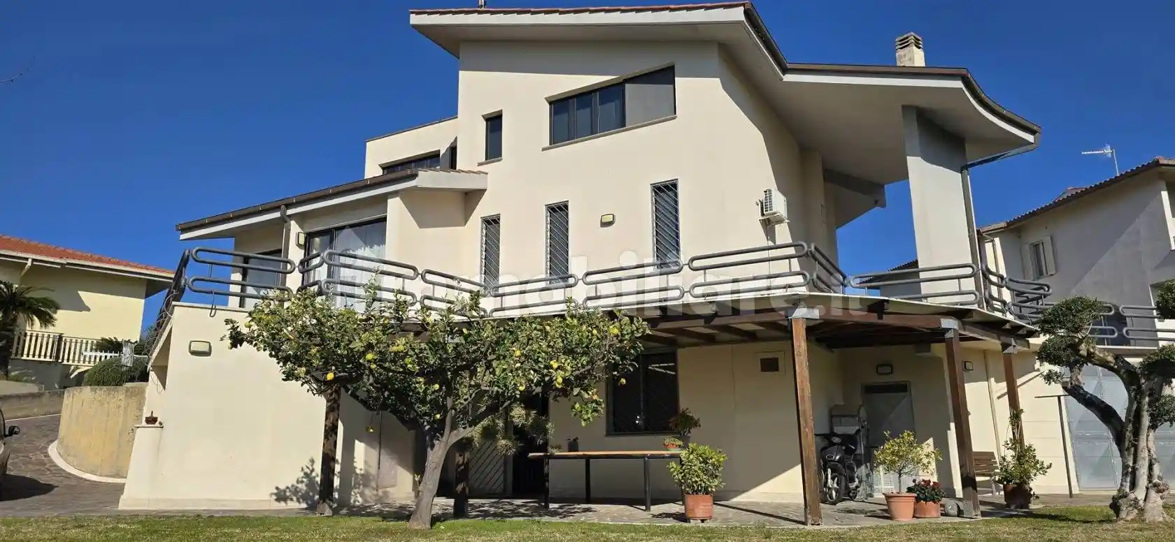 Villa in vendita a Tarquinia