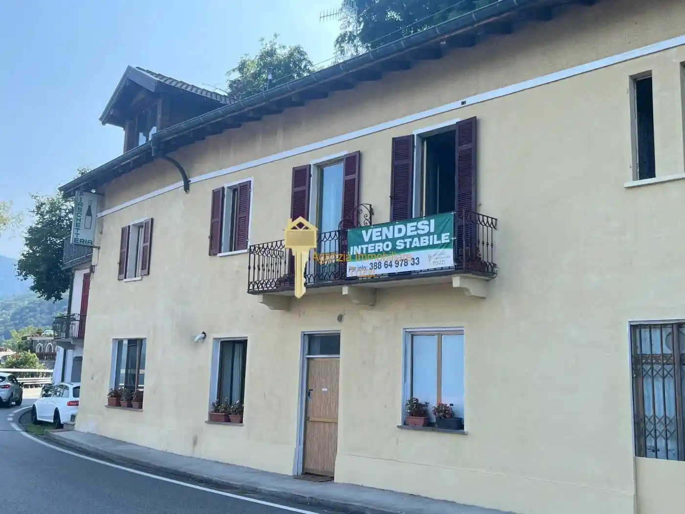 Palazzo - Edificio in vendita a Cannobio