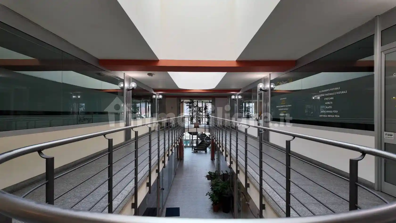 Palazzo - Edificio in vendita a Chieri