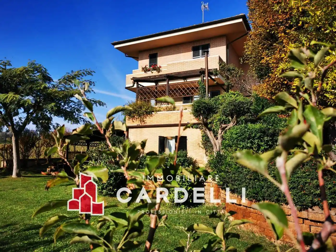 Villa in vendita a Civitanova Marche