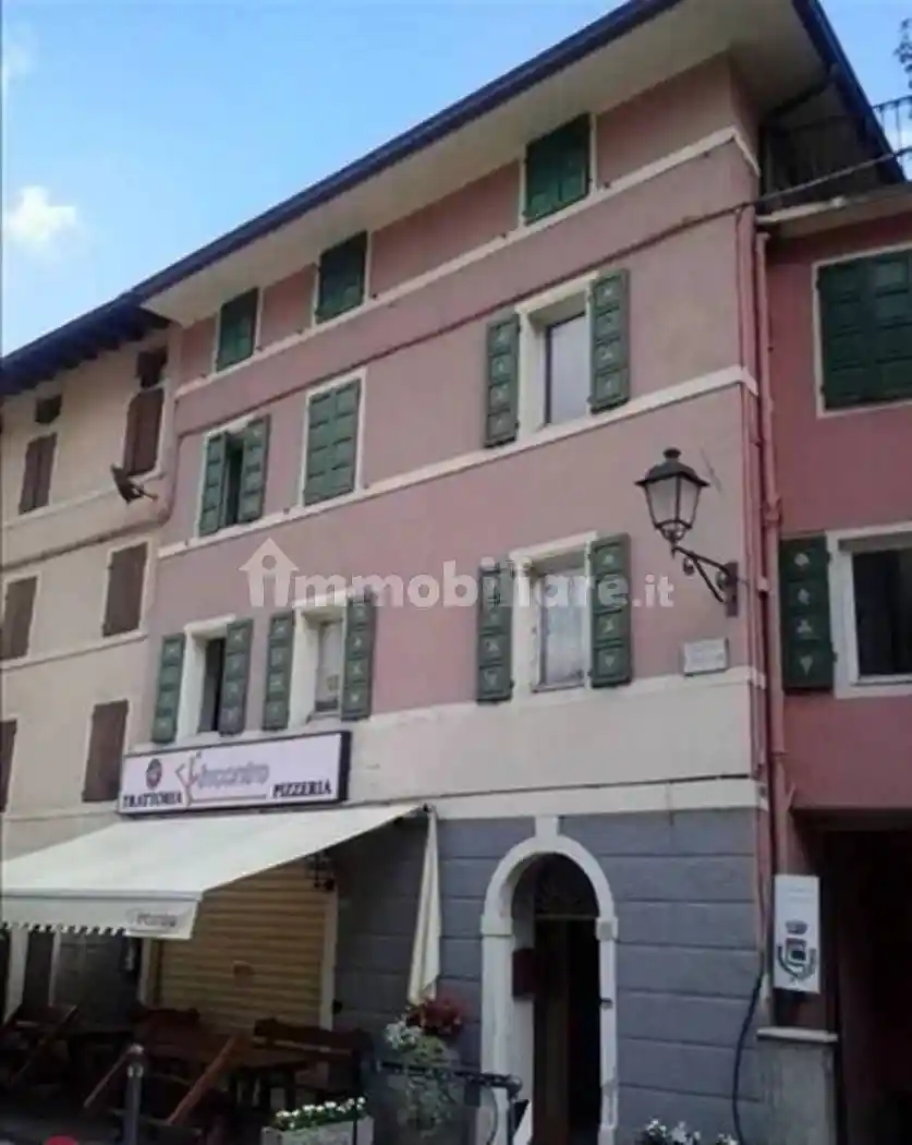 Villa in vendita a Posina