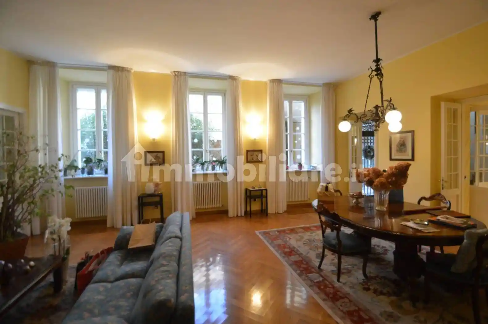 Appartamento in vendita a Pavia