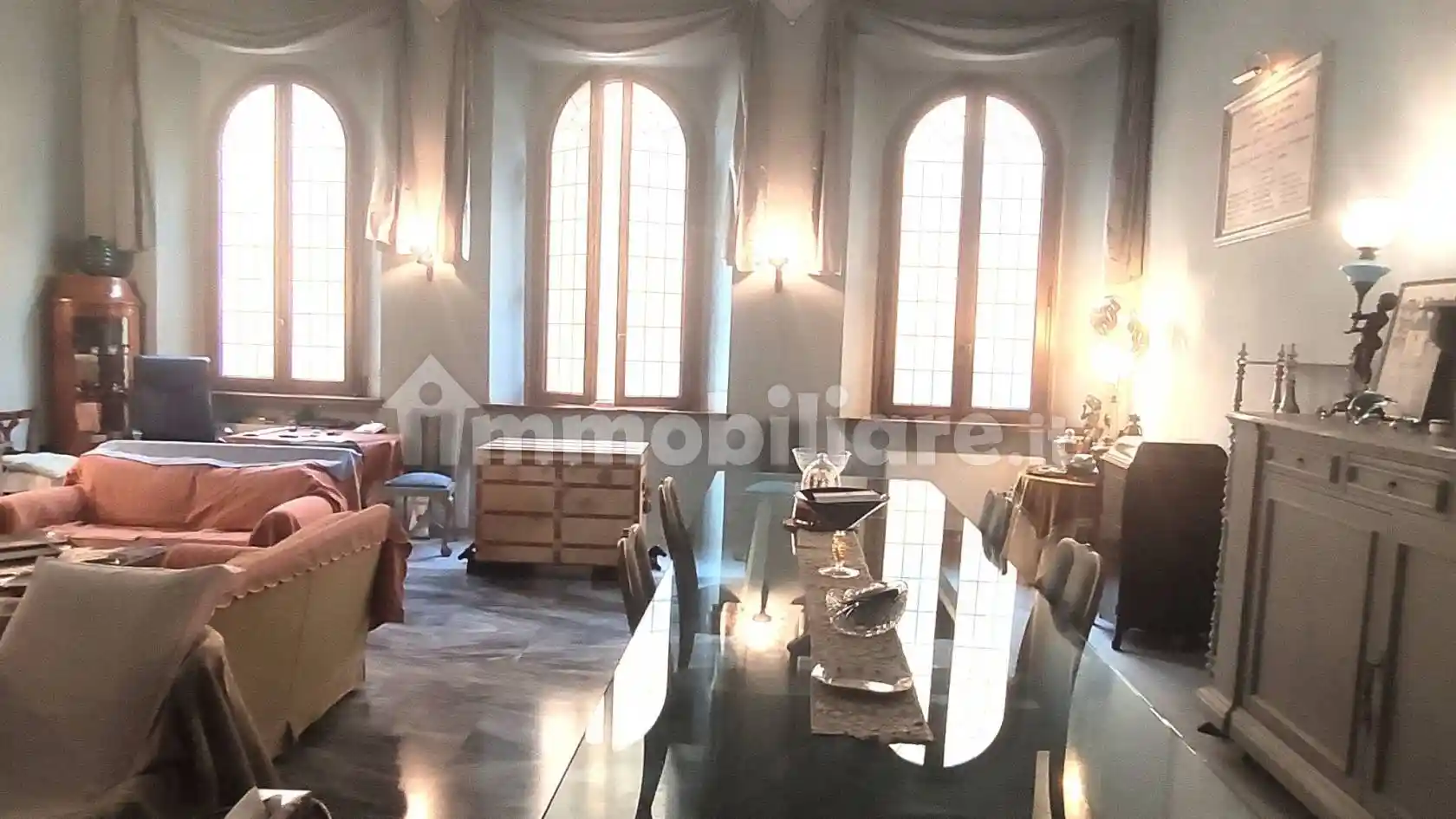 Palazzo - Edificio in vendita a Empoli