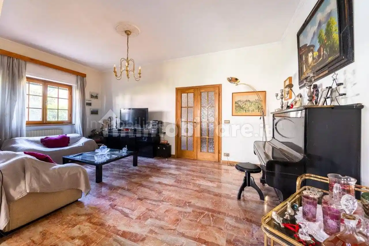 Villa in vendita a Camaiore