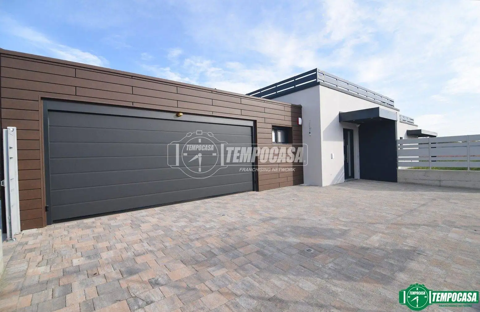 Villa in vendita a Salassa