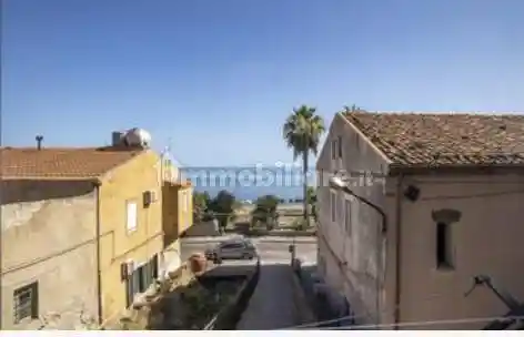 Appartamento in vendita a Caronia