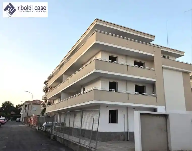 Appartamento in vendita a Seregno