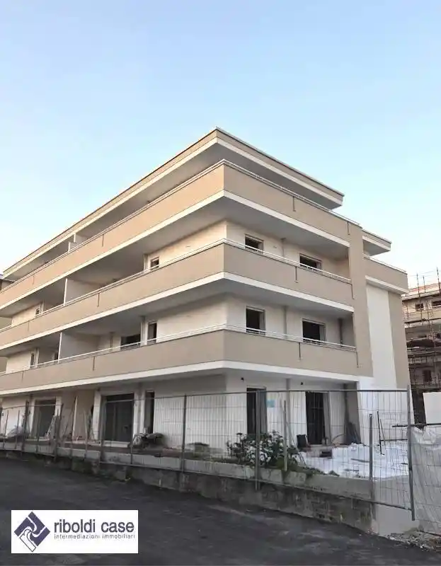 Appartamento in vendita a Seregno