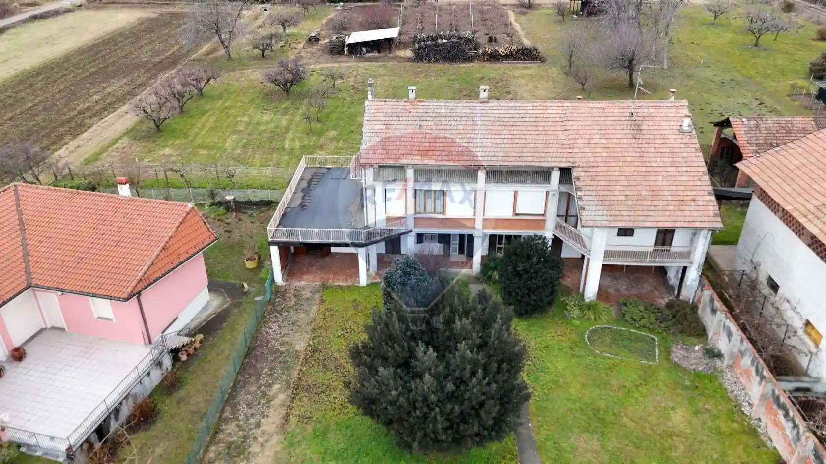 Villa plurifamiliare via Dante 18, Fara Novarese - foto 2