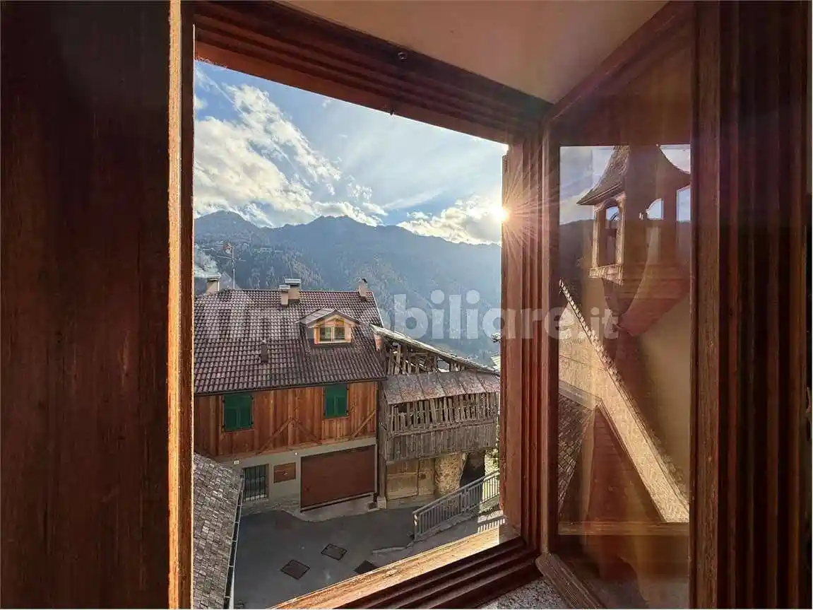 Appartamento in vendita a Mezzana