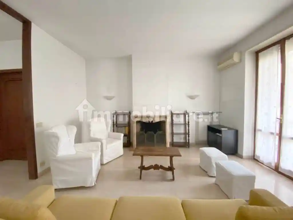 Appartamento in vendita a Piacenza