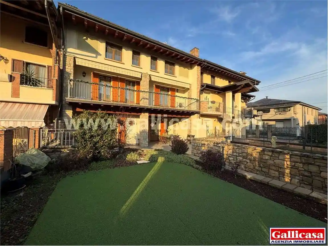 Villetta a schiera in vendita a Castelcovati