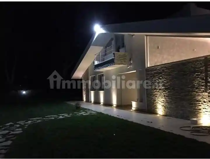 Villa in affitto a Fondi