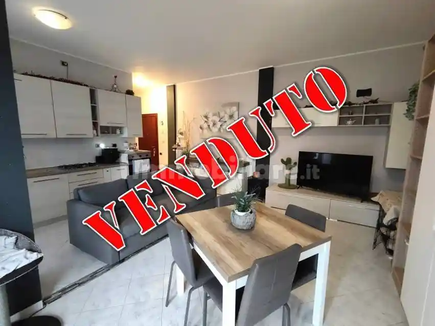 Appartamento in vendita a Sulbiate