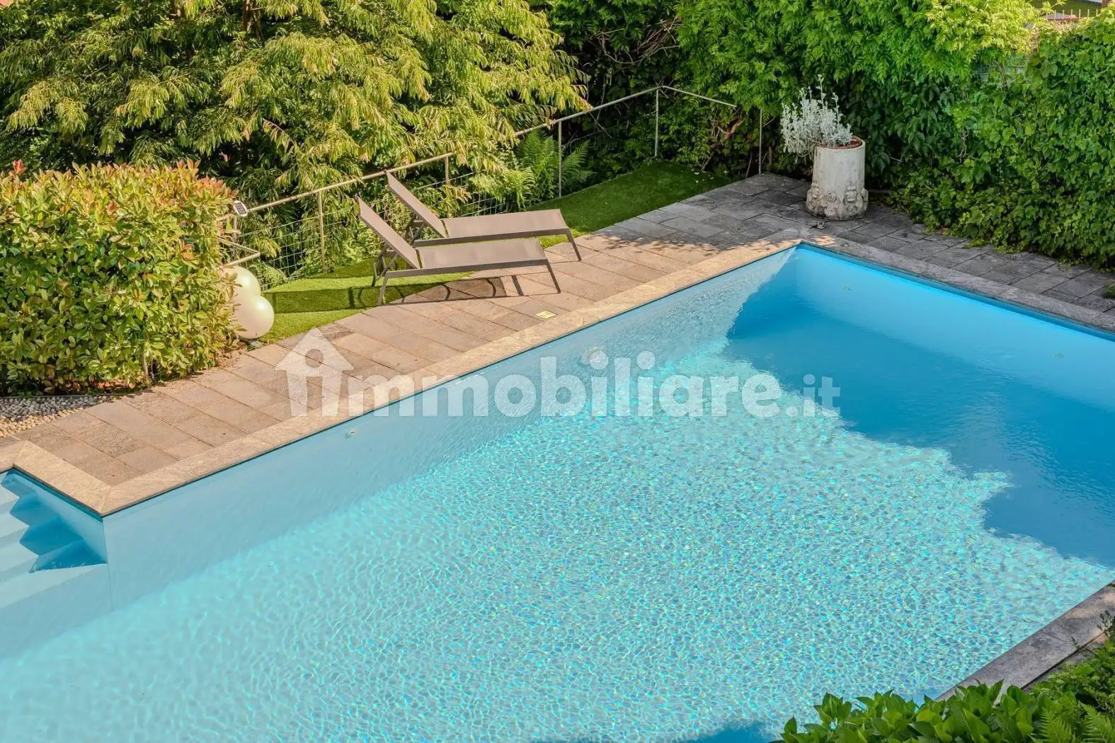 Villa in affitto a Meina