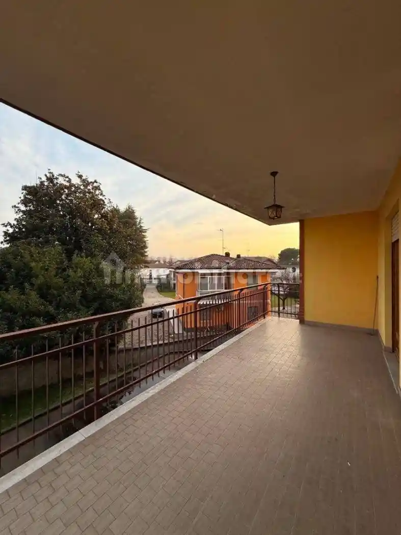 Appartamento in vendita a Crescentino