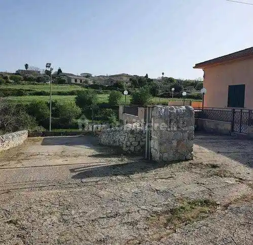 Villa unifamiliare, buono stato, 134 m², Serrapero II, Modica - foto 3